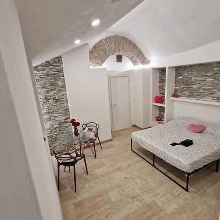 The Love Basement Appartement Rome Buitenkant foto