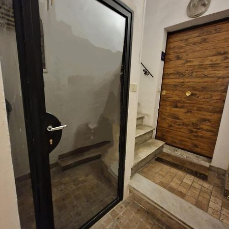 The Love Basement Appartement Rome Buitenkant foto