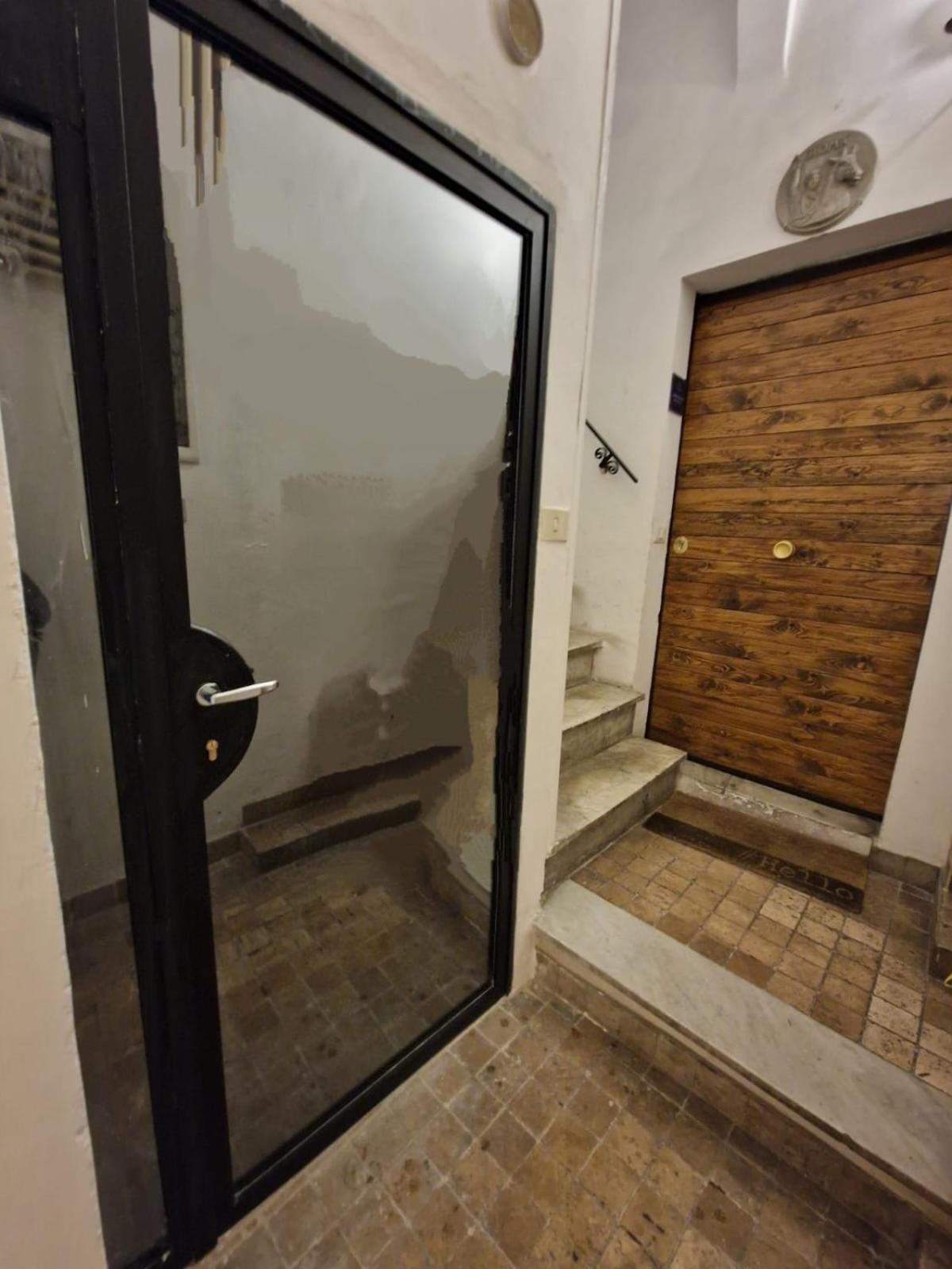 The Love Basement Appartement Rome Buitenkant foto